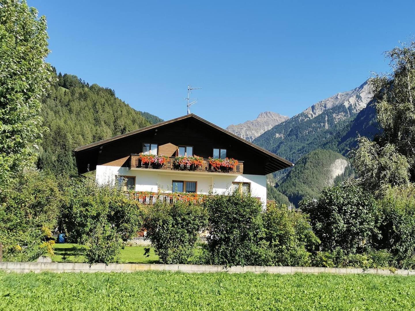 Apartments Steger Sand In Taufers Sand in Taufers Exterior foto